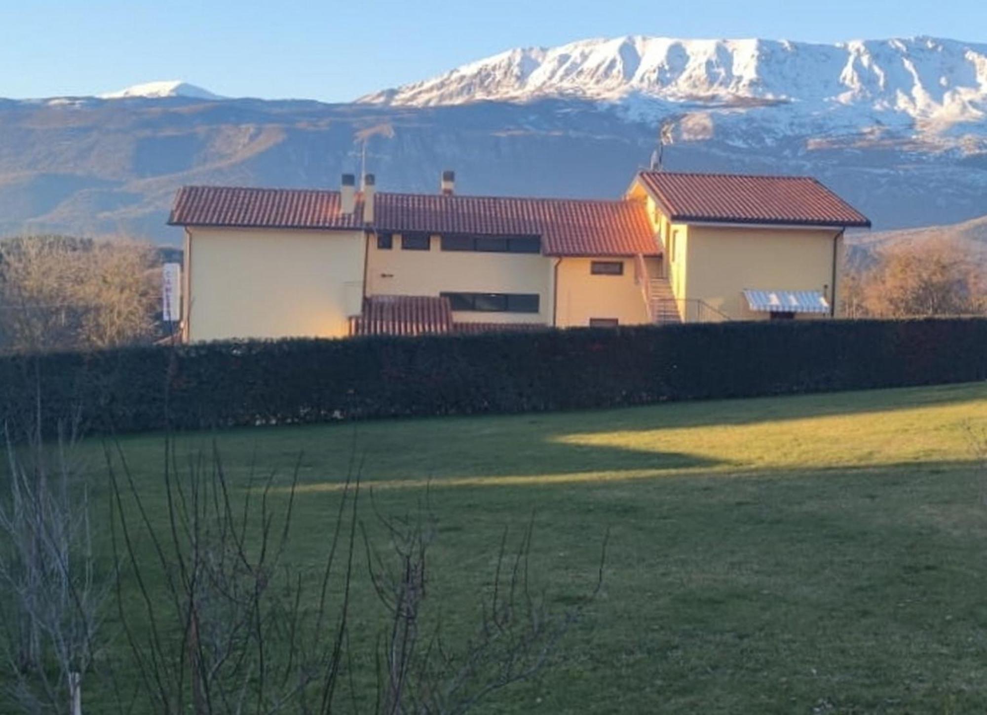 Complesso Turistico Aurora - Camere B&B Poggio Picenze Exterior foto